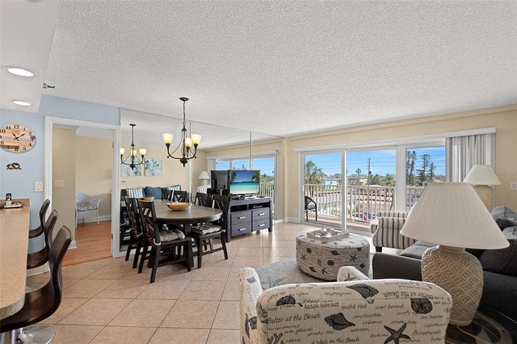 13440 GULF BOULEVARD # 202, MADEIRA BEACH, FL 33708 — zdjęcie 3