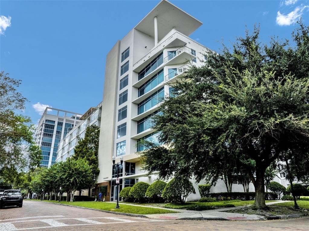 525 E JACKSON STREET # 301, ORLANDO, FL 32801