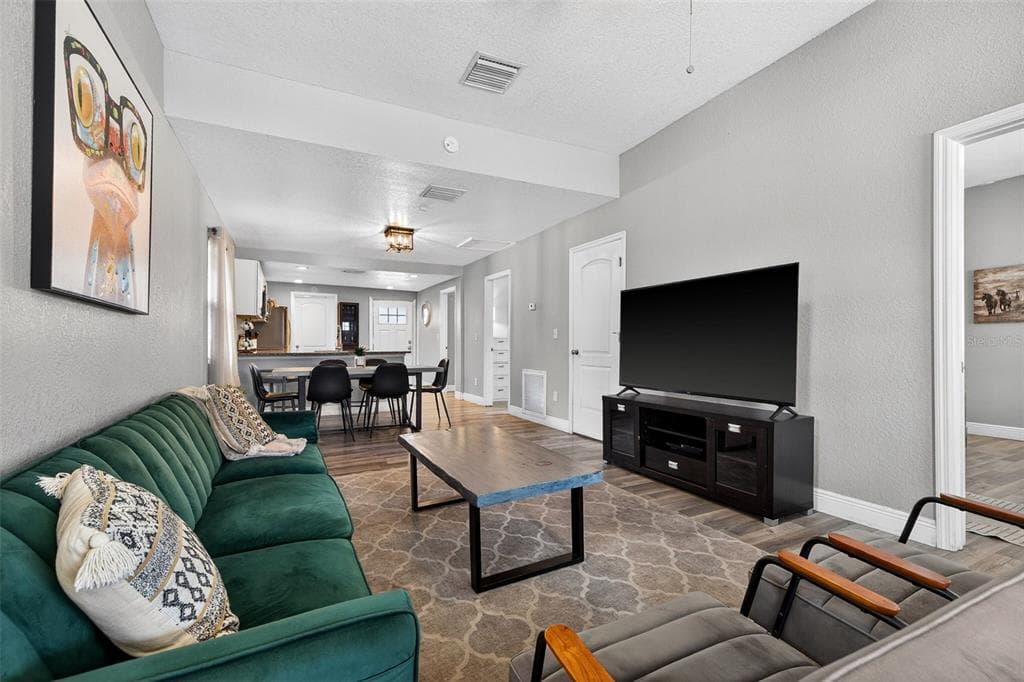 2604 E 18TH AVENUE, TAMPA, FL 33605 — zdjęcie 4