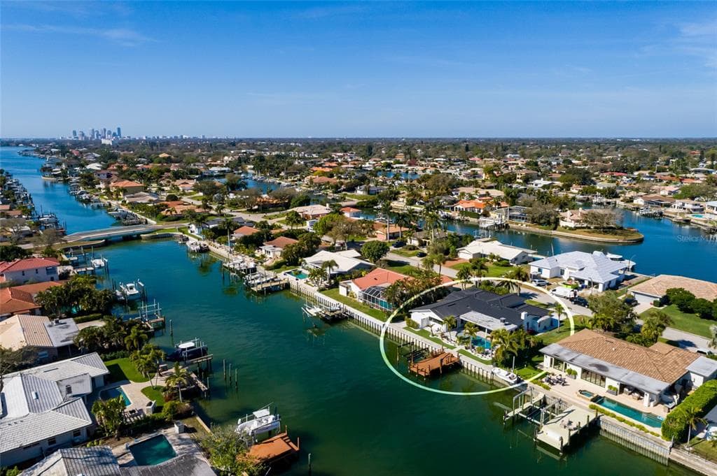 2032 KANSAS AVENUE NE, ST PETERSBURG, FL 33703 — zdjęcie 3