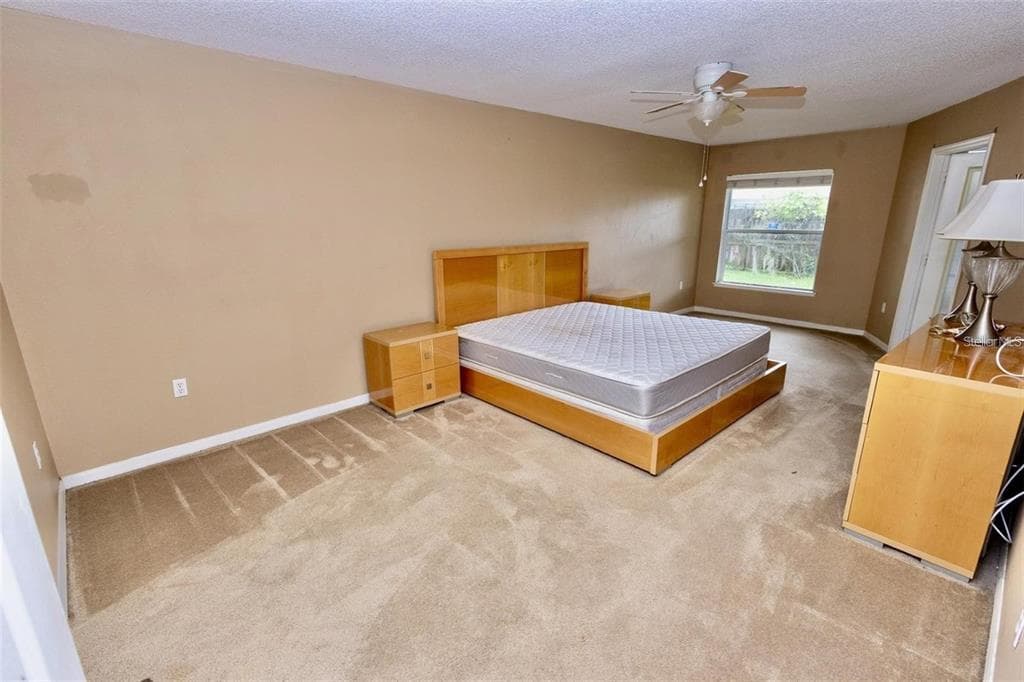 818 CARROUSEL LANE, KISSIMMEE, FL 34759 — zdjęcie 4