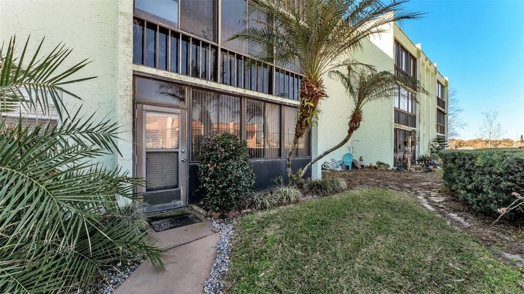 1130 N LAKE PARKER AVENUE # A109, LAKELAND, FL 33805