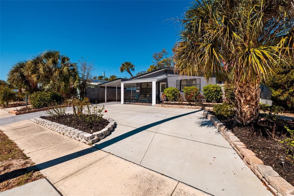 8029 22ND AVENUE N, ST PETERSBURG, FL 33710 — zdjęcie 3