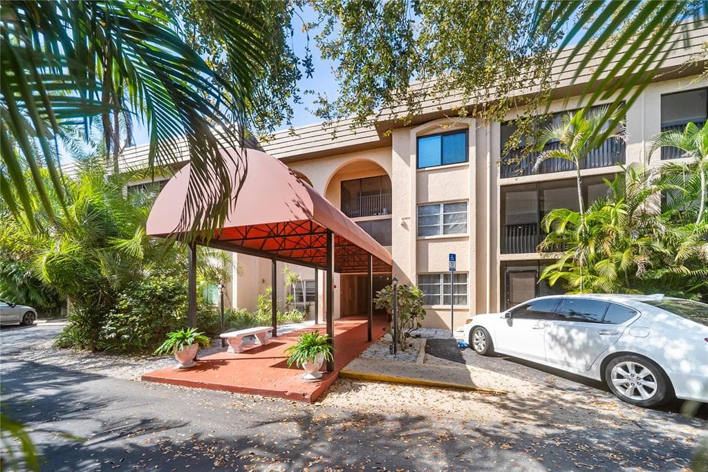 3700 S OSPREY AVENUE # 118, SARASOTA, FL 34239