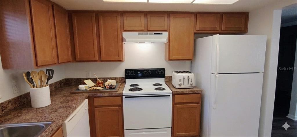2820 DUPONT STREET S # 201, GULFPORT, FL 33707 — zdjęcie 3