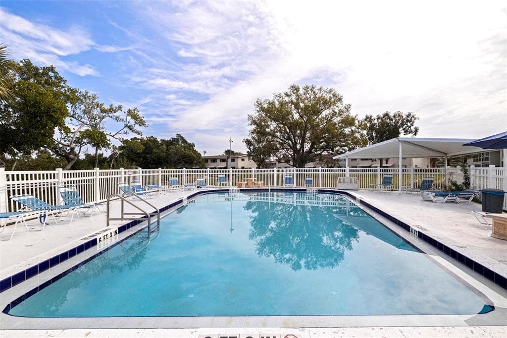 4480 OVERLOOK DRIVE NE # 10, ST PETERSBURG, FL 33703 — zdjęcie 2