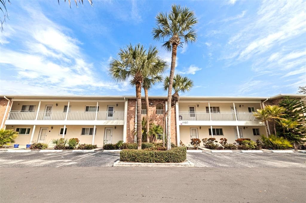 4480 OVERLOOK DRIVE NE # 10, ST PETERSBURG, FL 33703 — zdjęcie 3