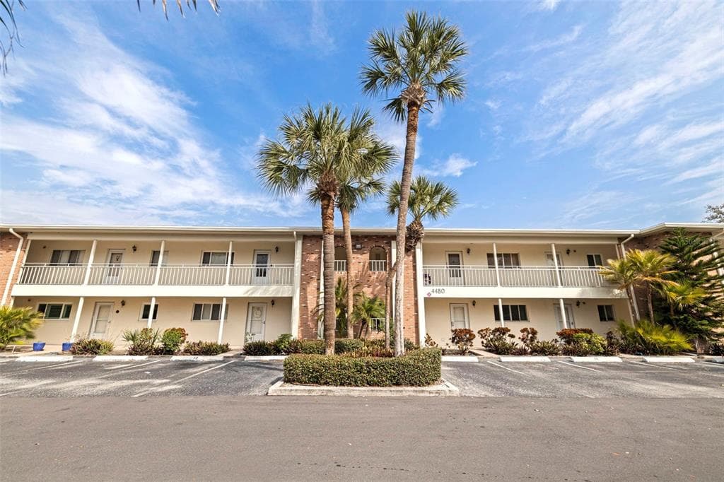 4480 OVERLOOK DRIVE NE # 12, ST PETERSBURG, FL 33703