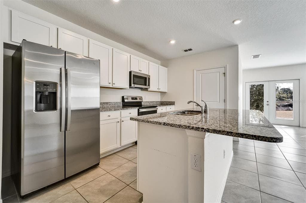 6978 FABEN LANE, ZEPHYRHILLS, FL 33542 — zdjęcie 5