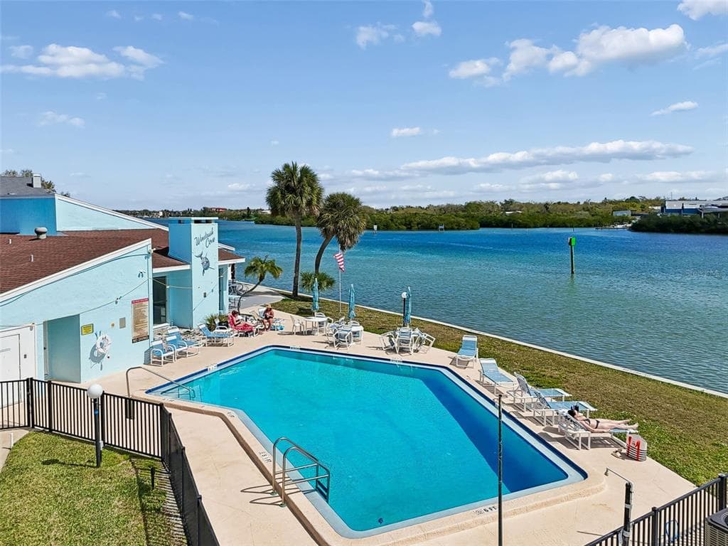 1 WINDRUSH BOULEVARD # 23, INDIAN ROCKS BEACH, FL 33785 — zdjęcie 3