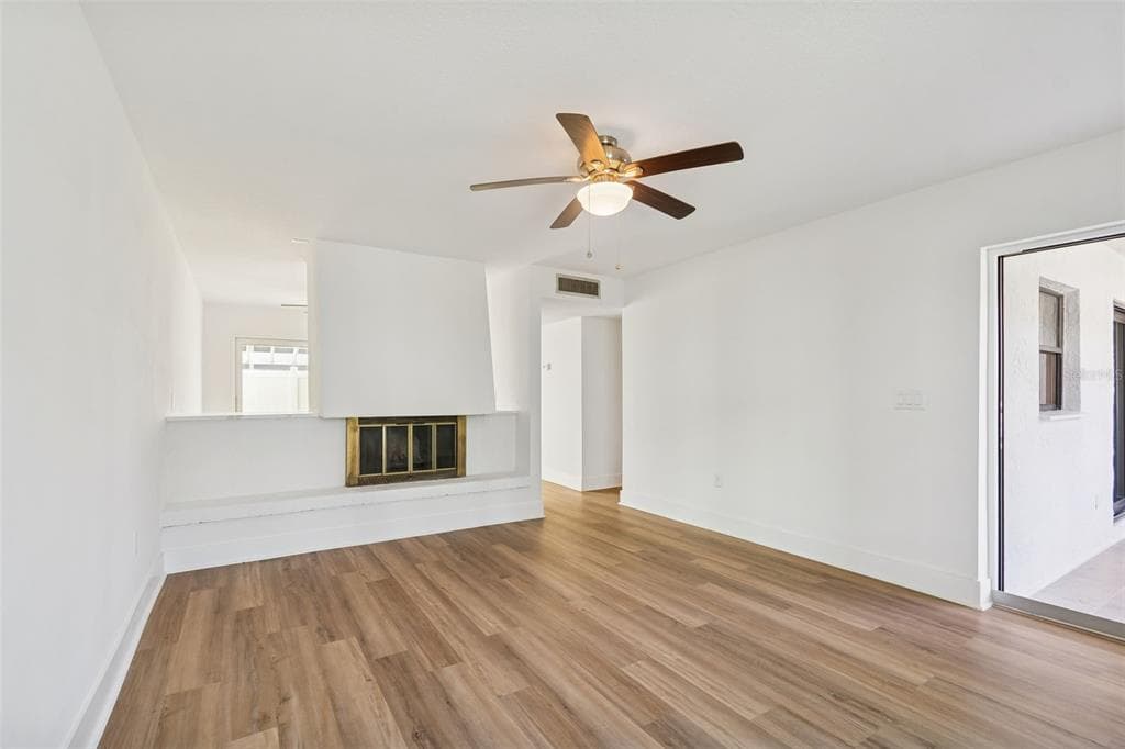 1 WINDRUSH BOULEVARD # 23, INDIAN ROCKS BEACH, FL 33785 — zdjęcie 5