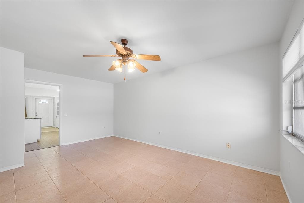 3775 59TH STREET N # 2, ST PETERSBURG, FL 33710 — zdjęcie 4