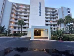 300 WOODETTE DRIVE # 303, DUNEDIN, FL 34698 — zdjęcie 2