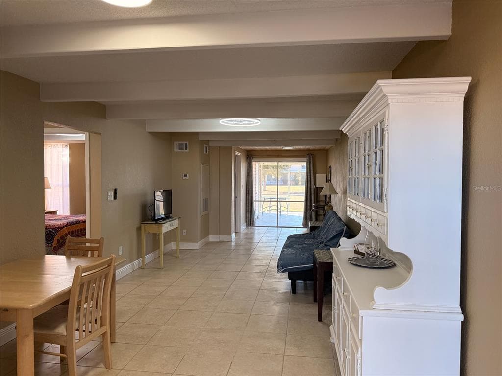 1605 CLUB CIRCLE # 1605, LAKESHORE, FL 33854 — zdjęcie 2