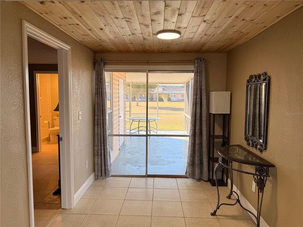 1605 CLUB CIRCLE # 1605, LAKESHORE, FL 33854 — zdjęcie 4
