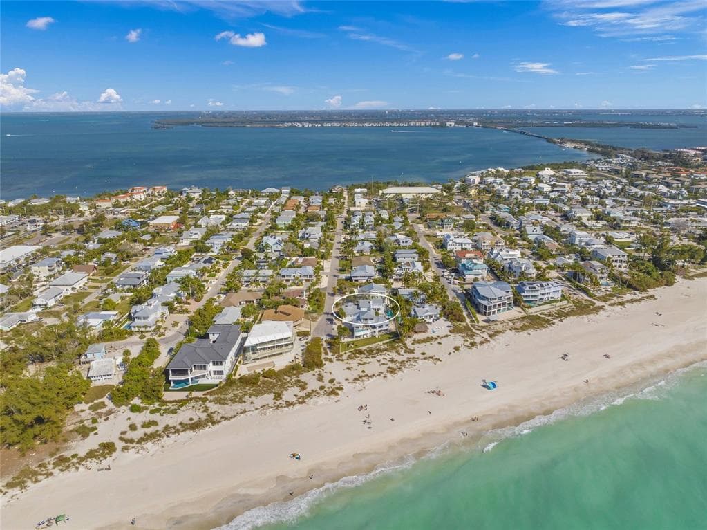 105 49TH STREET, HOLMES BEACH, FL 34217 — zdjęcie 2