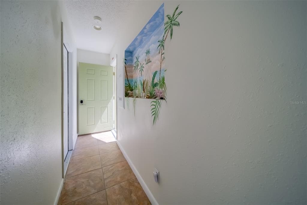 18111 1ST STREET E, REDINGTON SHORES, FL 33708 — zdjęcie 4
