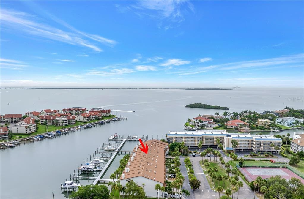 117 YACHT CLUB LANE, TIERRA VERDE, FL 33715