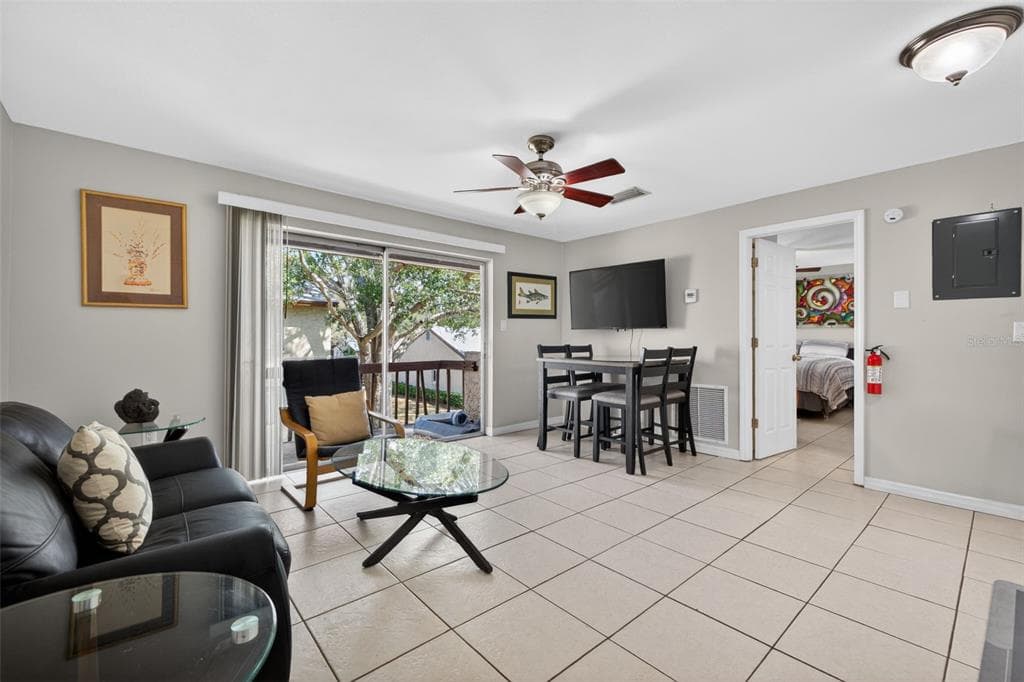 4215 E BAY DRIVE # 1702F, CLEARWATER, FL 33764 — zdjęcie 3