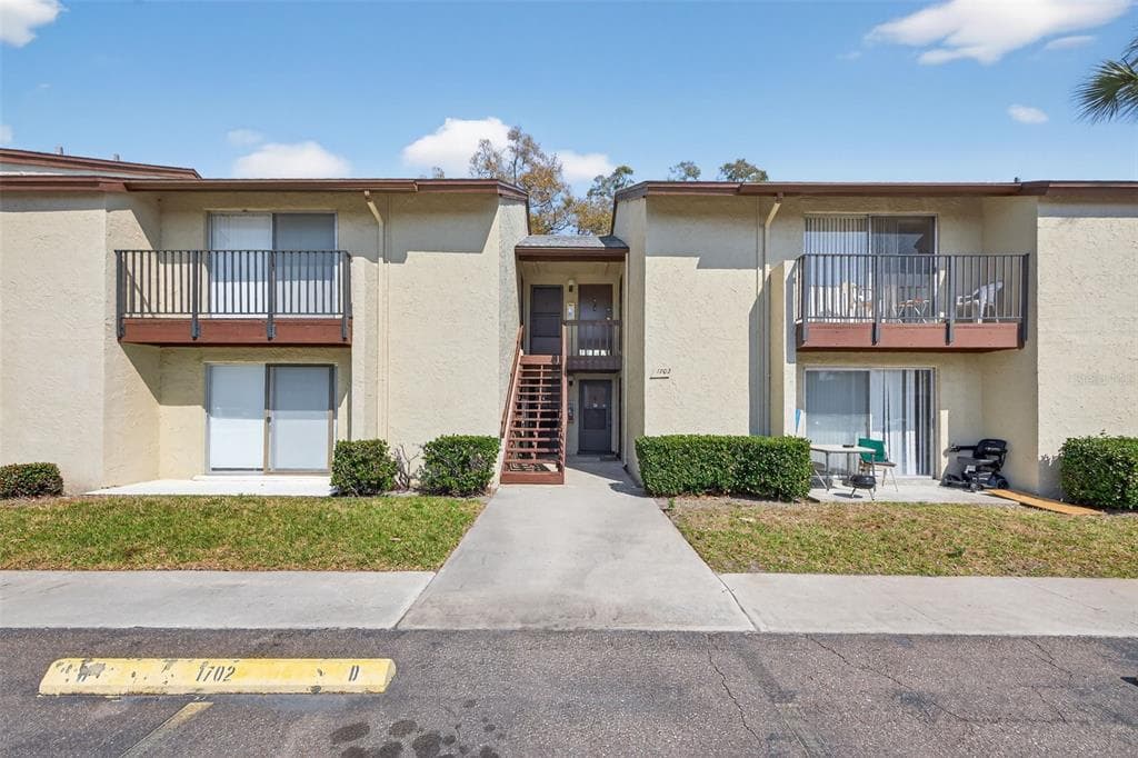 4215 E BAY DRIVE # 1702F, CLEARWATER, FL 33764