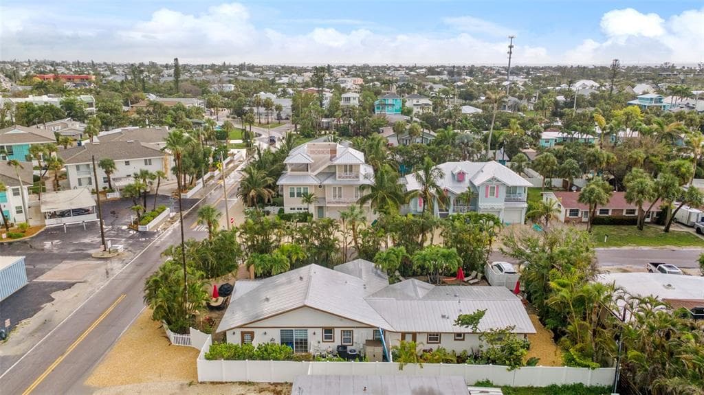 201 54TH STREET, HOLMES BEACH, FL 34217 — zdjęcie 4