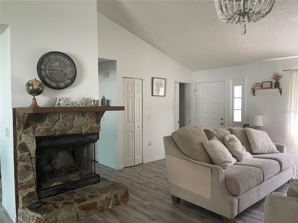 15499 ARVIN DRIVE, BROOKSVILLE, FL 34604 — zdjęcie 2