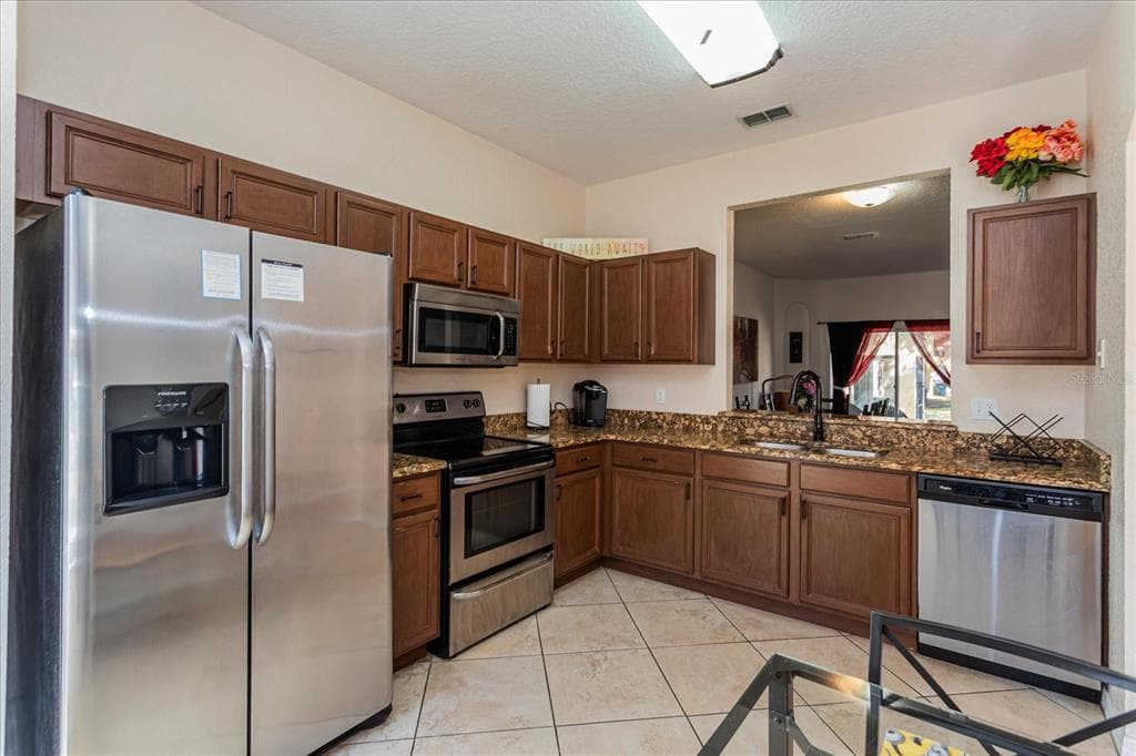 232 LA MIRAGE STREET, DAVENPORT, FL 33897 — zdjęcie 4