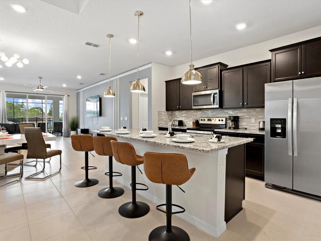 3835 LANA AVENUE, DAVENPORT, FL 33897 — zdjęcie 2