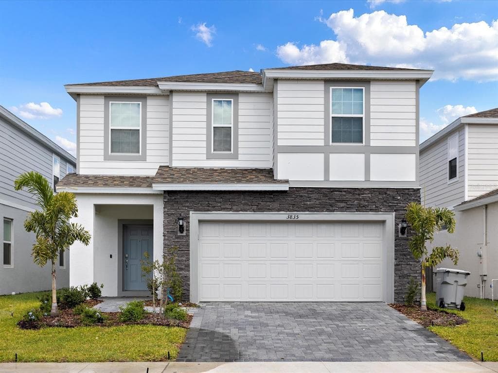 3835 LANA AVENUE, DAVENPORT, FL 33897