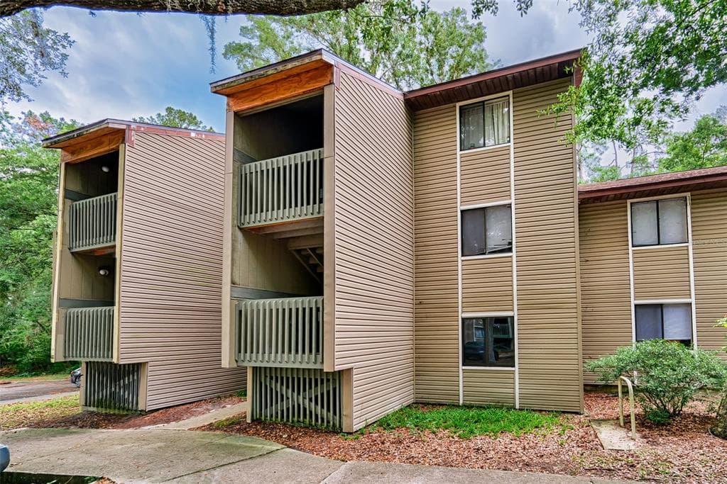 105 SE 16TH AVENUE # N103, GAINESVILLE, FL 32601