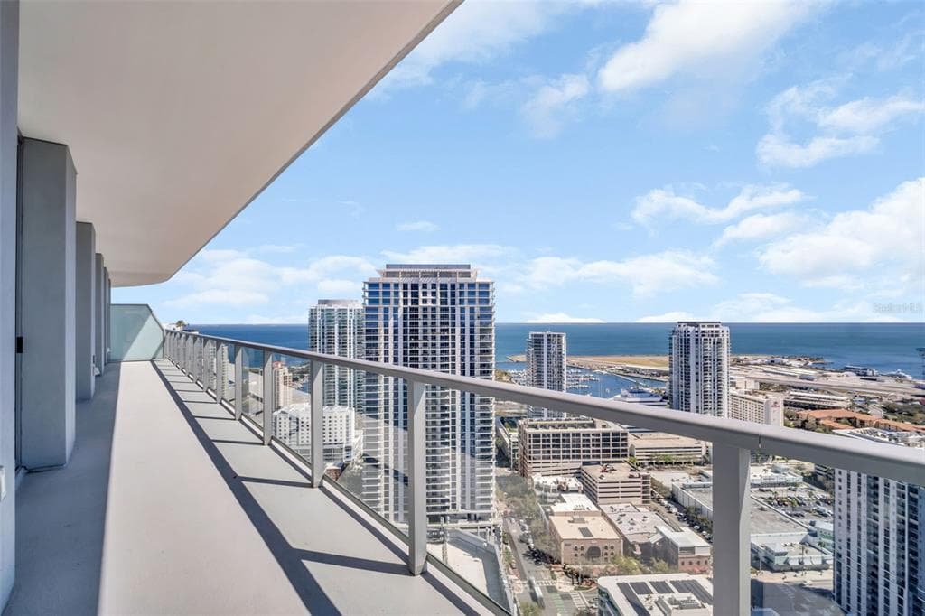 400 CENTRAL AVENUE # 3606, ST PETERSBURG, FL 33701 — zdjęcie 3