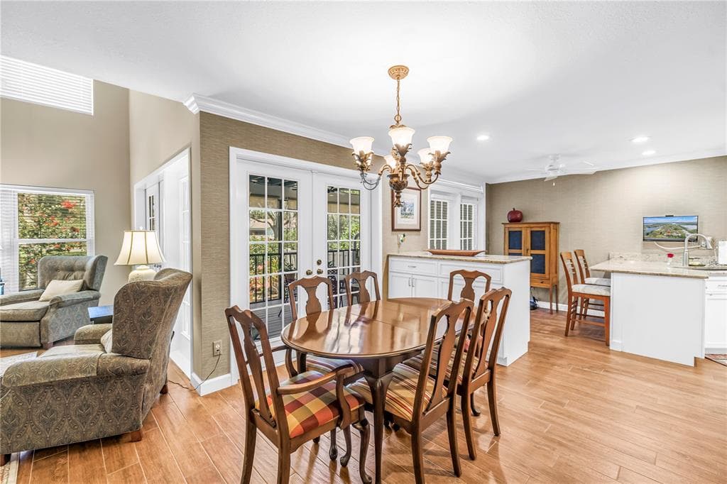 812 AMELIA COURT NE, ST PETERSBURG, FL 33702 — zdjęcie 5