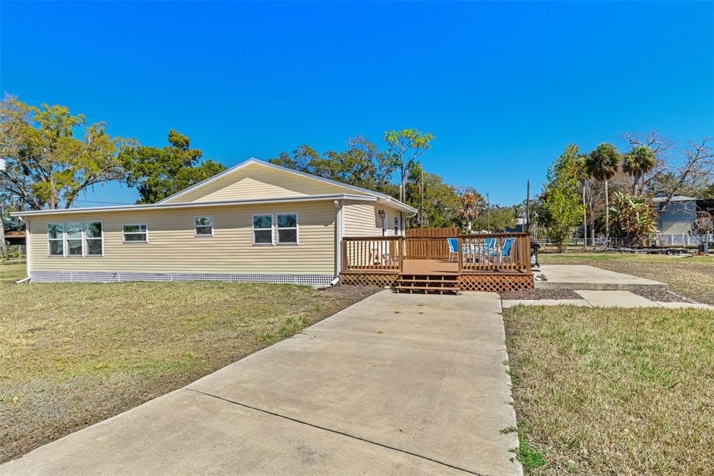 7272 WESTWIND STREET, WEEKI WACHEE, FL 34607