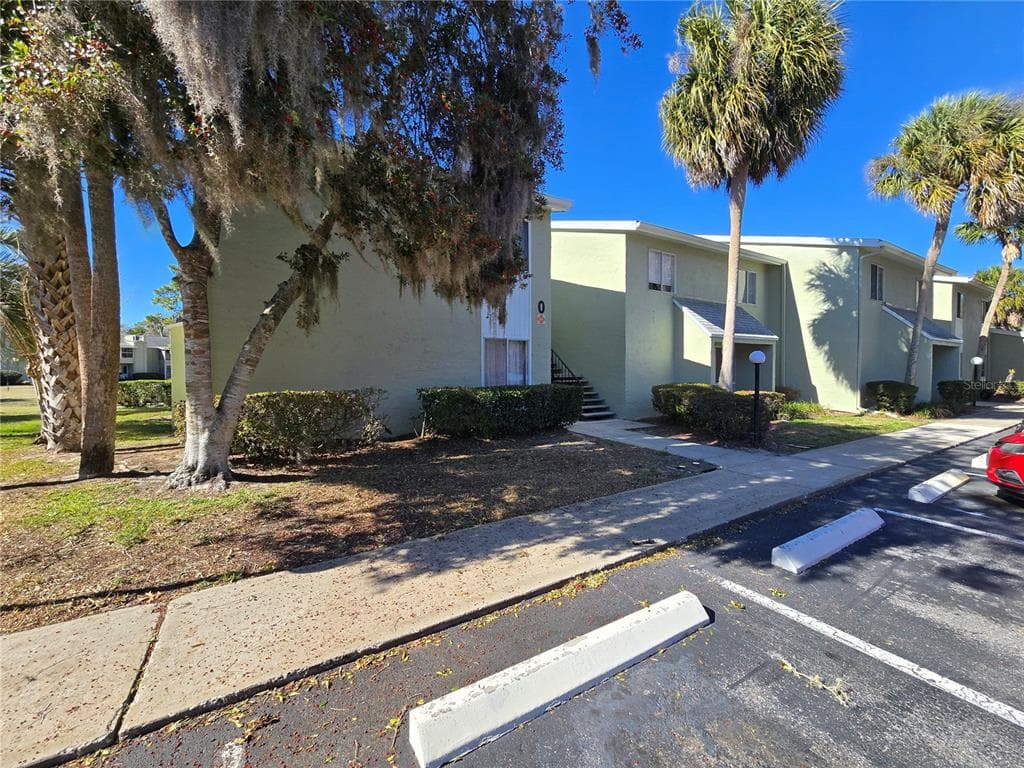 633 SILVER PASS # B, OCALA, FL 34472 — zdjęcie 2