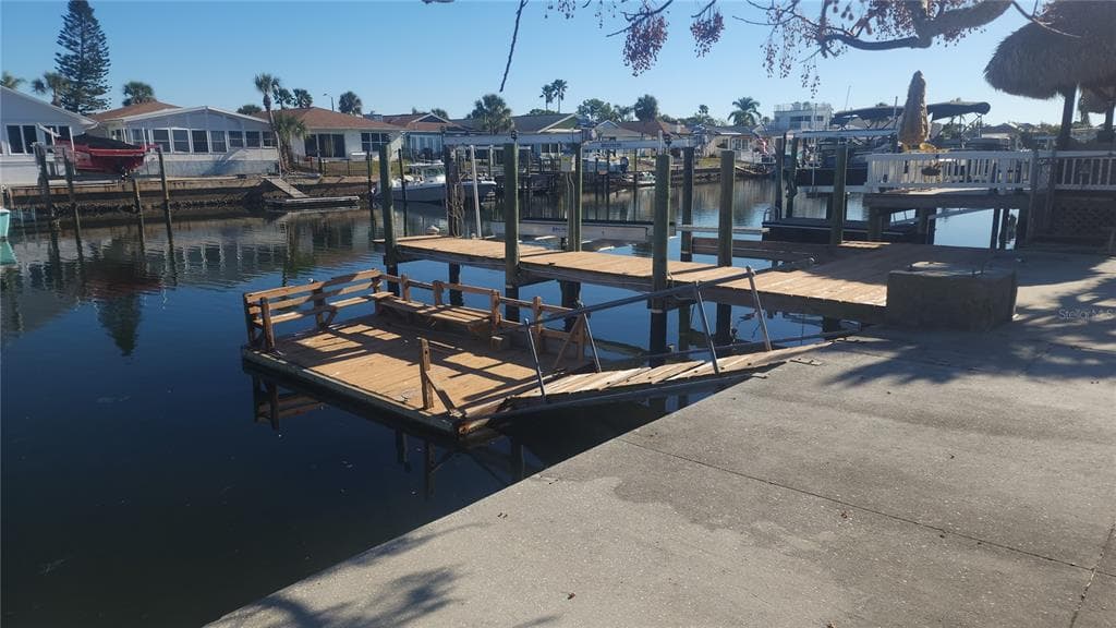 3907 FLORAMAR TERRACE, NEW PORT RICHEY, FL 34652 — zdjęcie 2