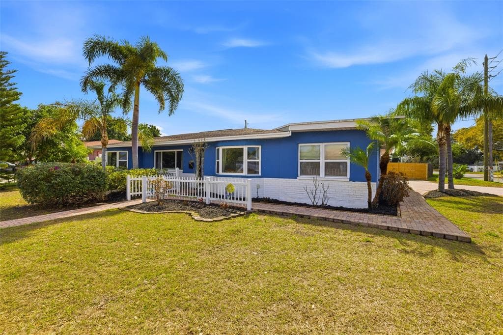3998 22ND AVENUE N, ST PETERSBURG, FL 33713 — zdjęcie 4