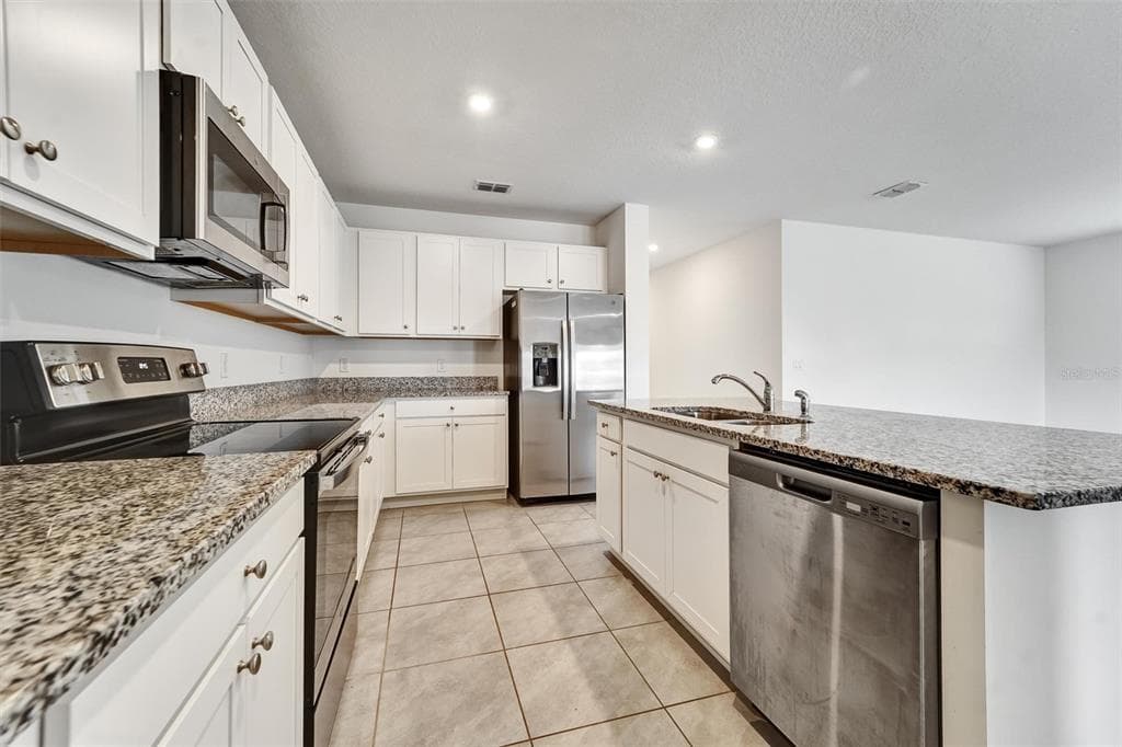 6785 BRANHAM MILL COURT, ZEPHYRHILLS, FL 33542 — zdjęcie 3