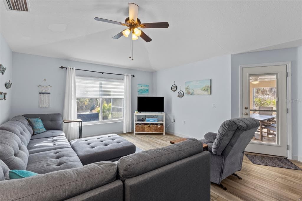 136 OVERBROOK STREET, PORT CHARLOTTE, FL 33954 — zdjęcie 3