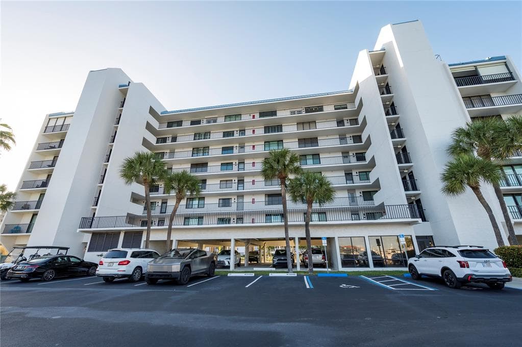 1591 GULF BOULEVARD # 203S, CLEARWATER BEACH, FL 33767 — zdjęcie 3