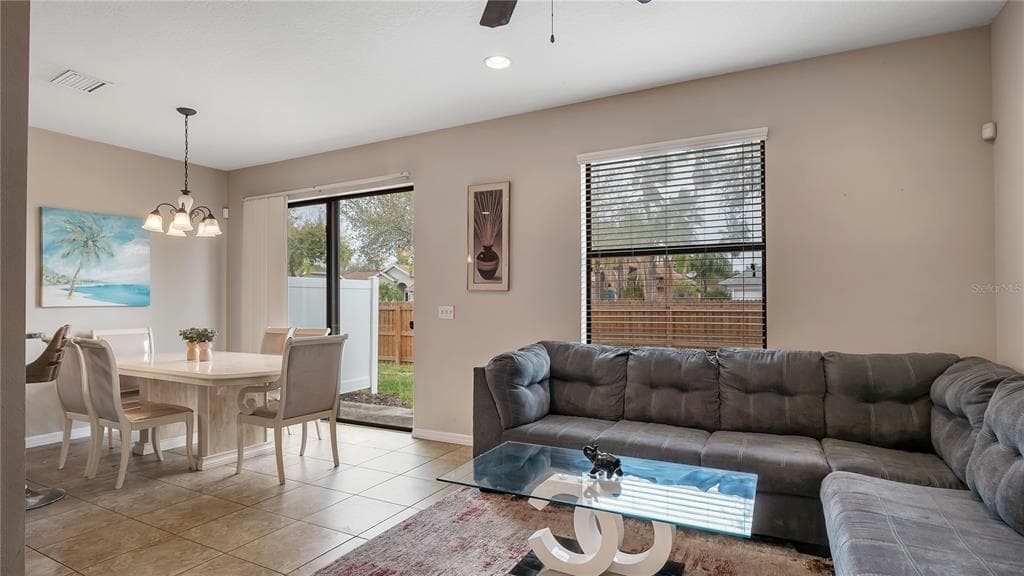 10235 VILLA PALAZZO COURT, TAMPA, FL 33615 — zdjęcie 3