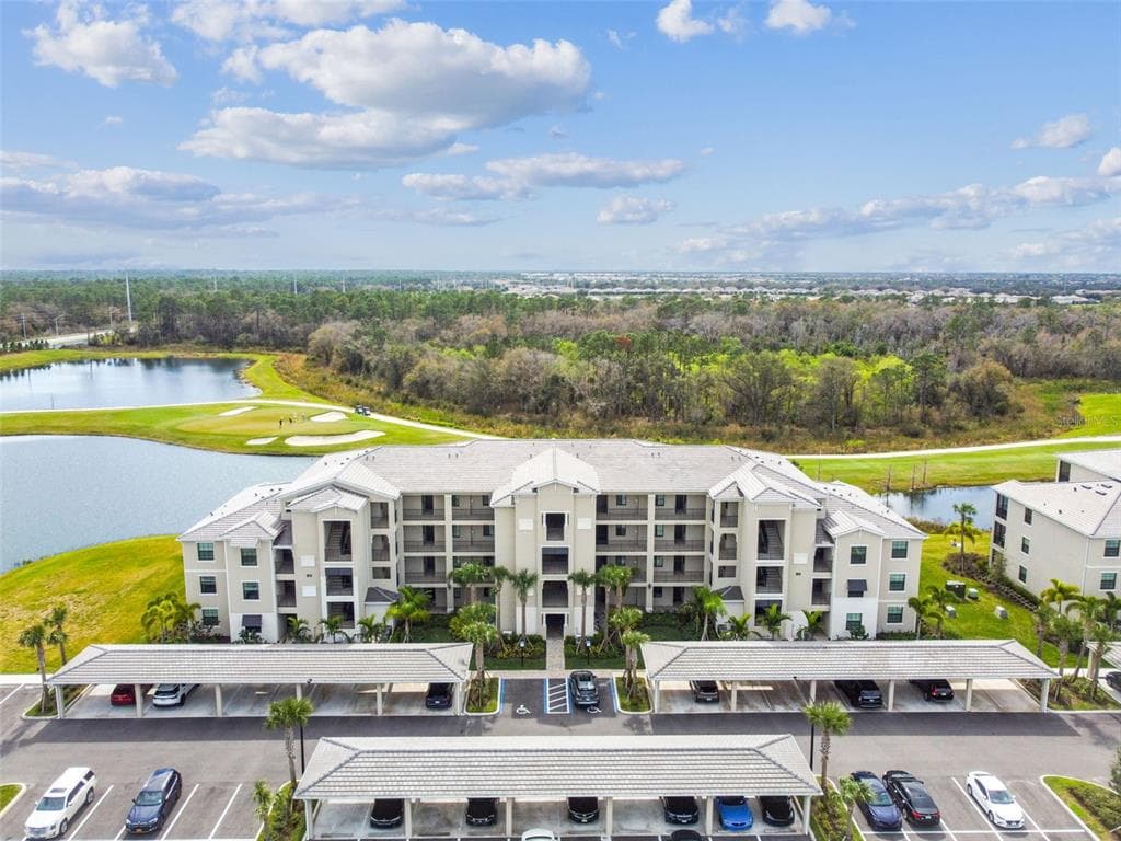 18114 GAWTHROP DRIVE # 106, BRADENTON, FL 34211