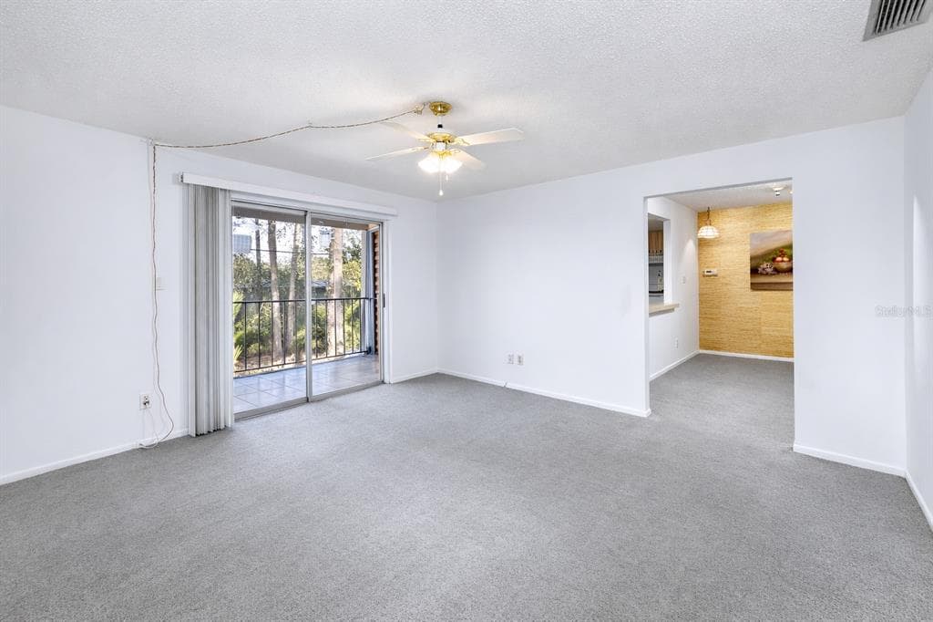 1143 85TH TERRACE N # D, ST PETERSBURG, FL 33702 — zdjęcie 2