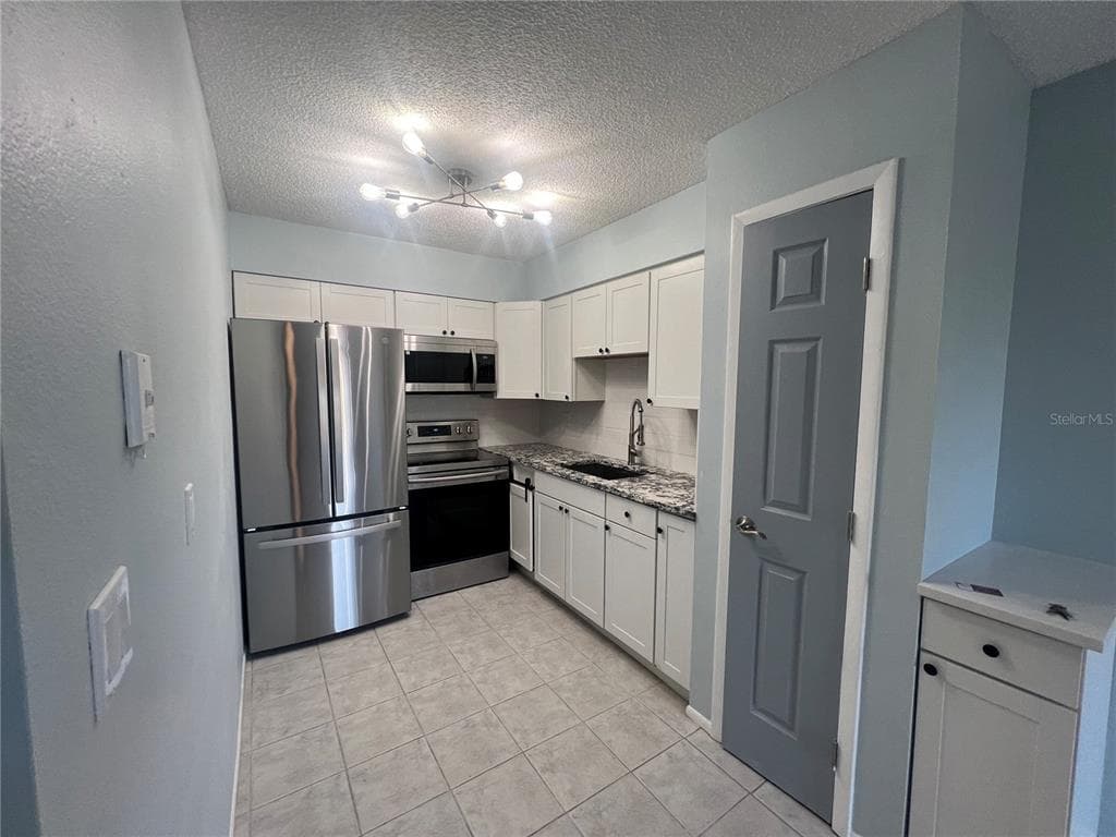 810 KINGS COURT # D, PUNTA GORDA, FL 33950 — zdjęcie 4