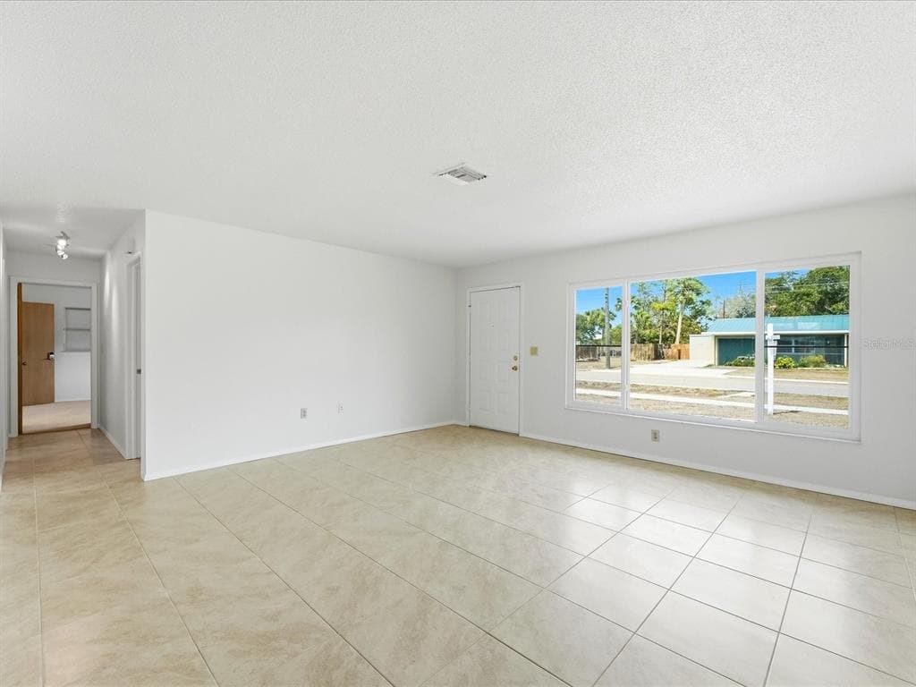 21029 PEACHLAND BOULEVARD, PORT CHARLOTTE, FL 33954 — zdjęcie 3