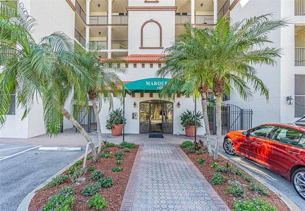 200 121ST AVENUE # 304, TREASURE ISLAND, FL 33706 — zdjęcie 2