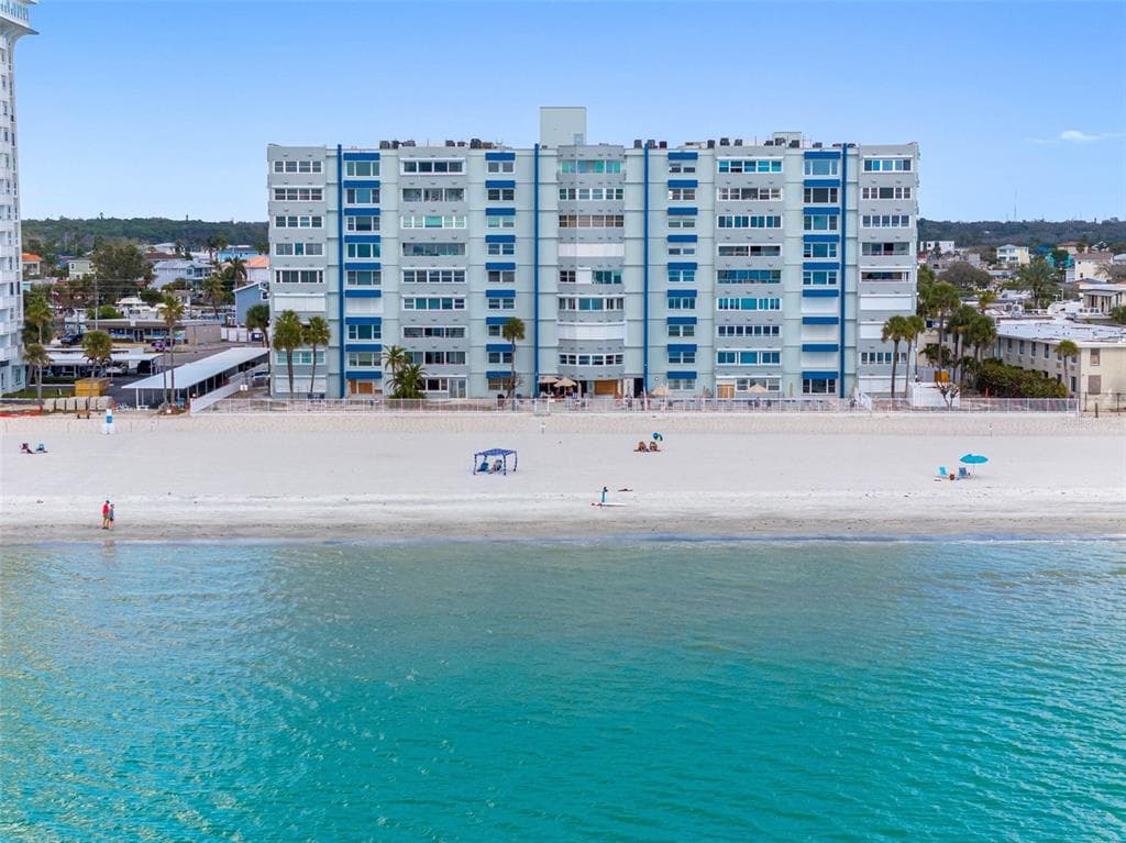 17400 GULF BOULEVARD # I3, REDINGTON SHORES, FL 33708 — zdjęcie 2