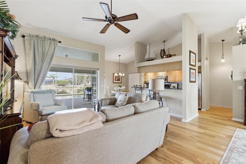 1318 PENGUIN COURT, PUNTA GORDA, FL 33950 — zdjęcie 4