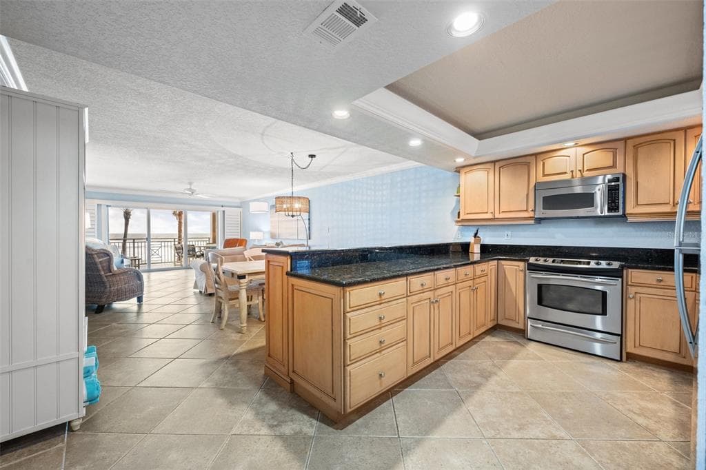 5501 S ATLANTIC AVENUE # 306, NEW SMYRNA BEACH, FL 32169 — zdjęcie 3