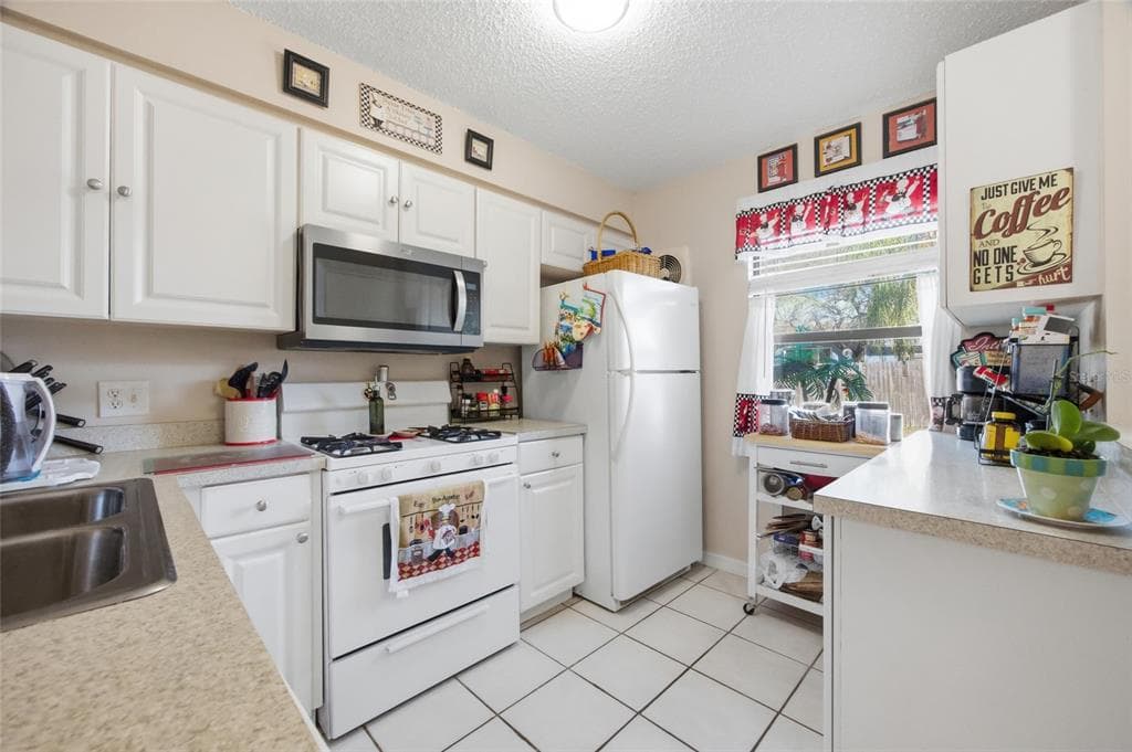 1165 MISSION CIRCLE # 53F, CLEARWATER, FL 33759 — zdjęcie 5