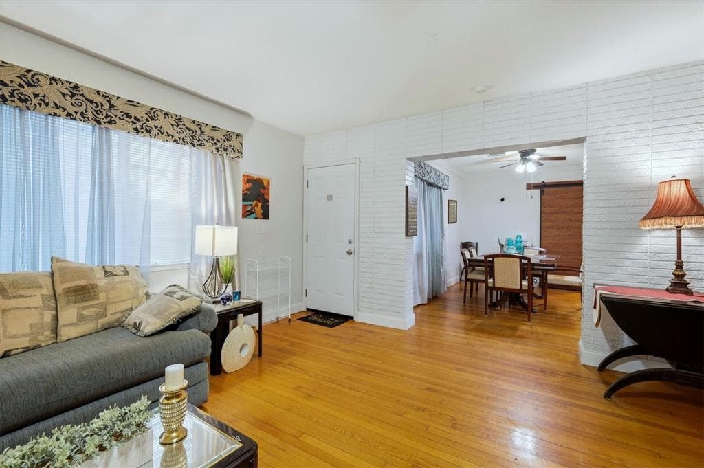 7096 54TH AVENUE N, ST PETERSBURG, FL 33709 — zdjęcie 4